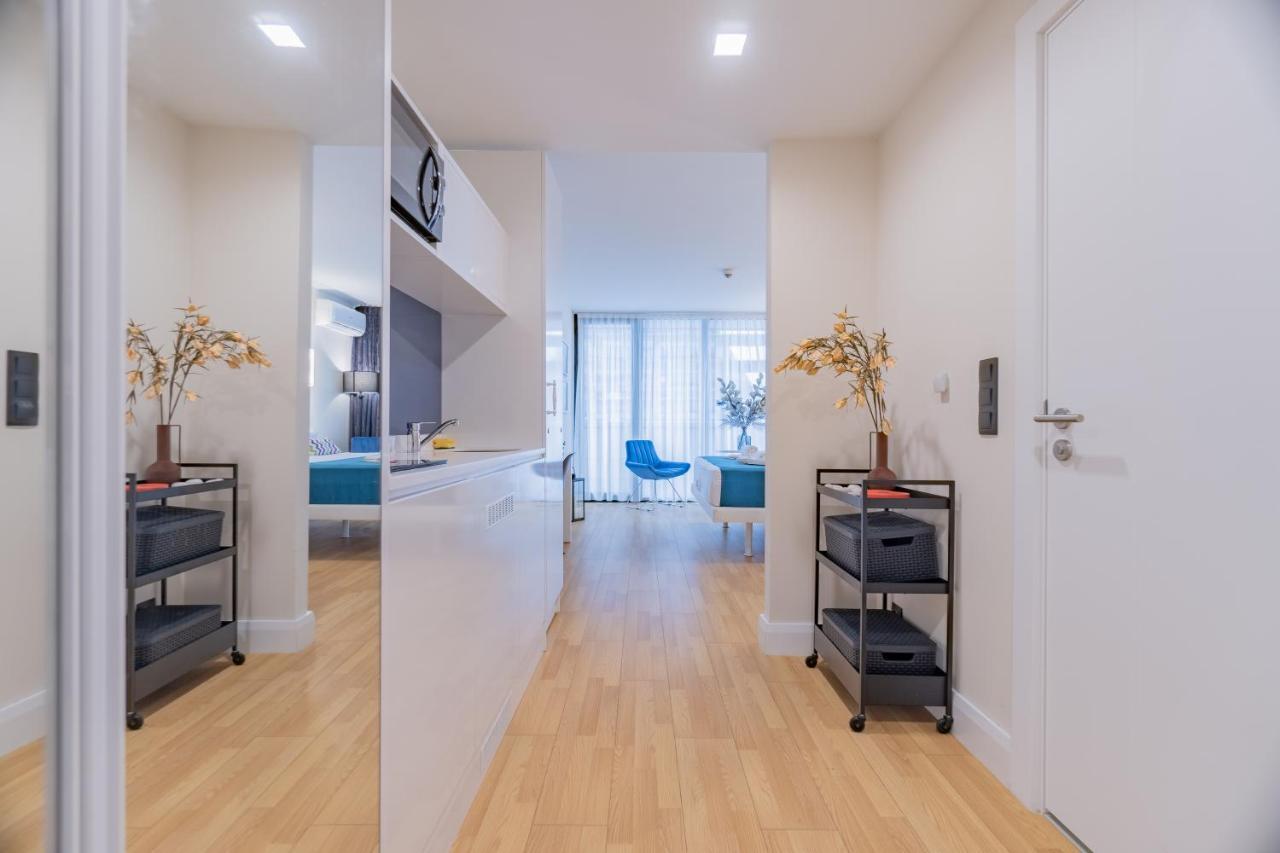 Smart Aparthotel Orbi City 바투미 외부 사진