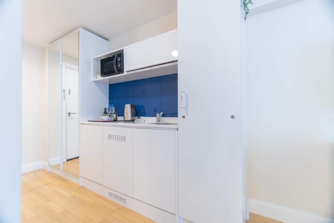 Smart Aparthotel Orbi City 바투미 외부 사진