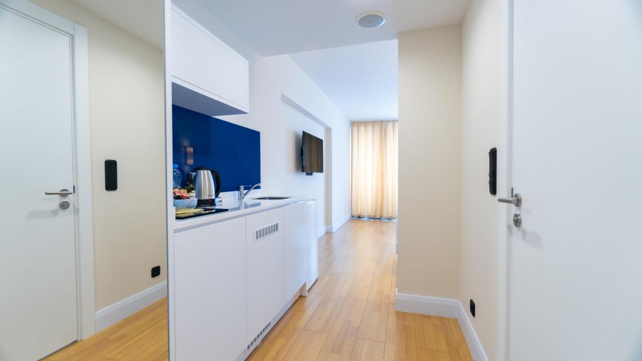 Smart Aparthotel Orbi City 바투미 외부 사진
