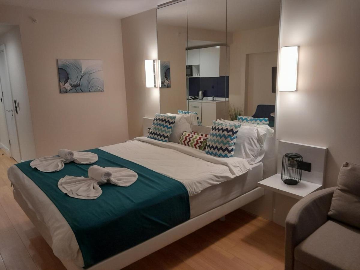 Smart Aparthotel Orbi City 바투미 외부 사진