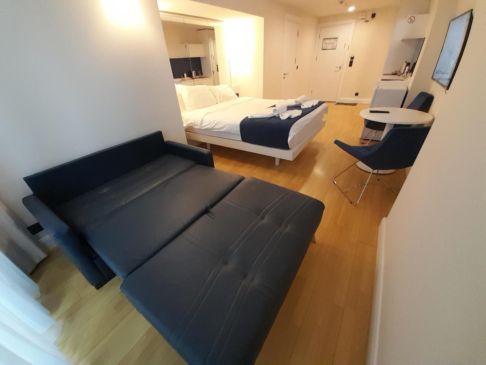 Smart Aparthotel Orbi City 바투미 객실 사진