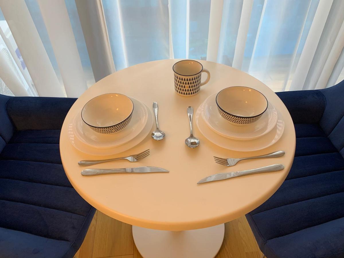 Smart Aparthotel Orbi City 바투미 외부 사진