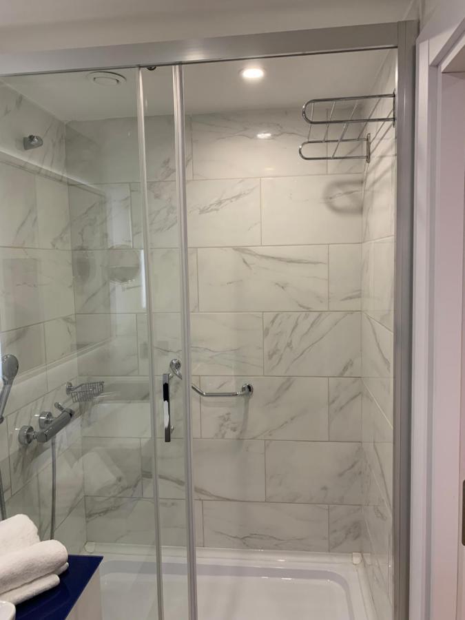 Smart Aparthotel Orbi City 바투미 외부 사진